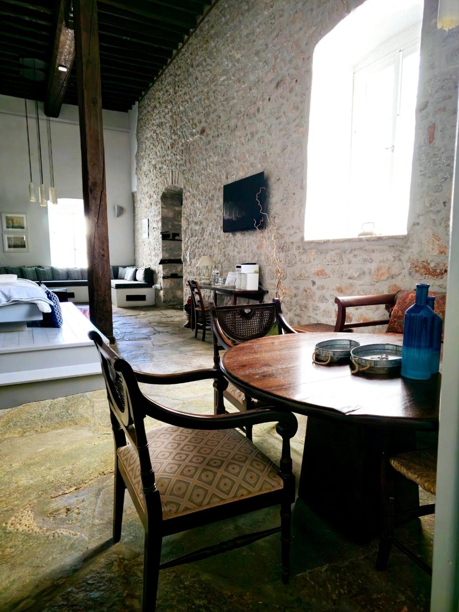 Keresbino Hydra Manor House 빌라 외부 사진